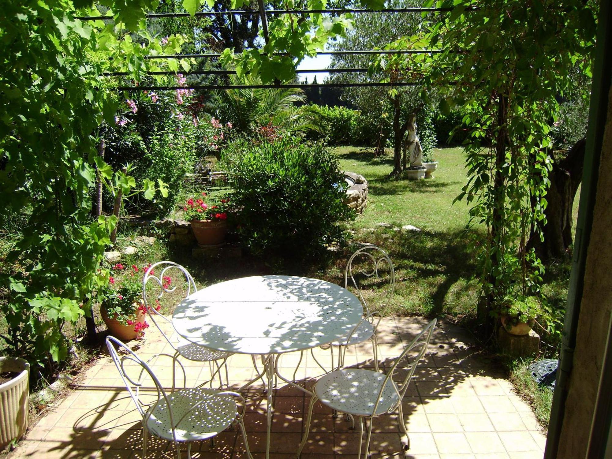 Chez Jean-Pierre & Annick Villa Remoulins Kültér fotó